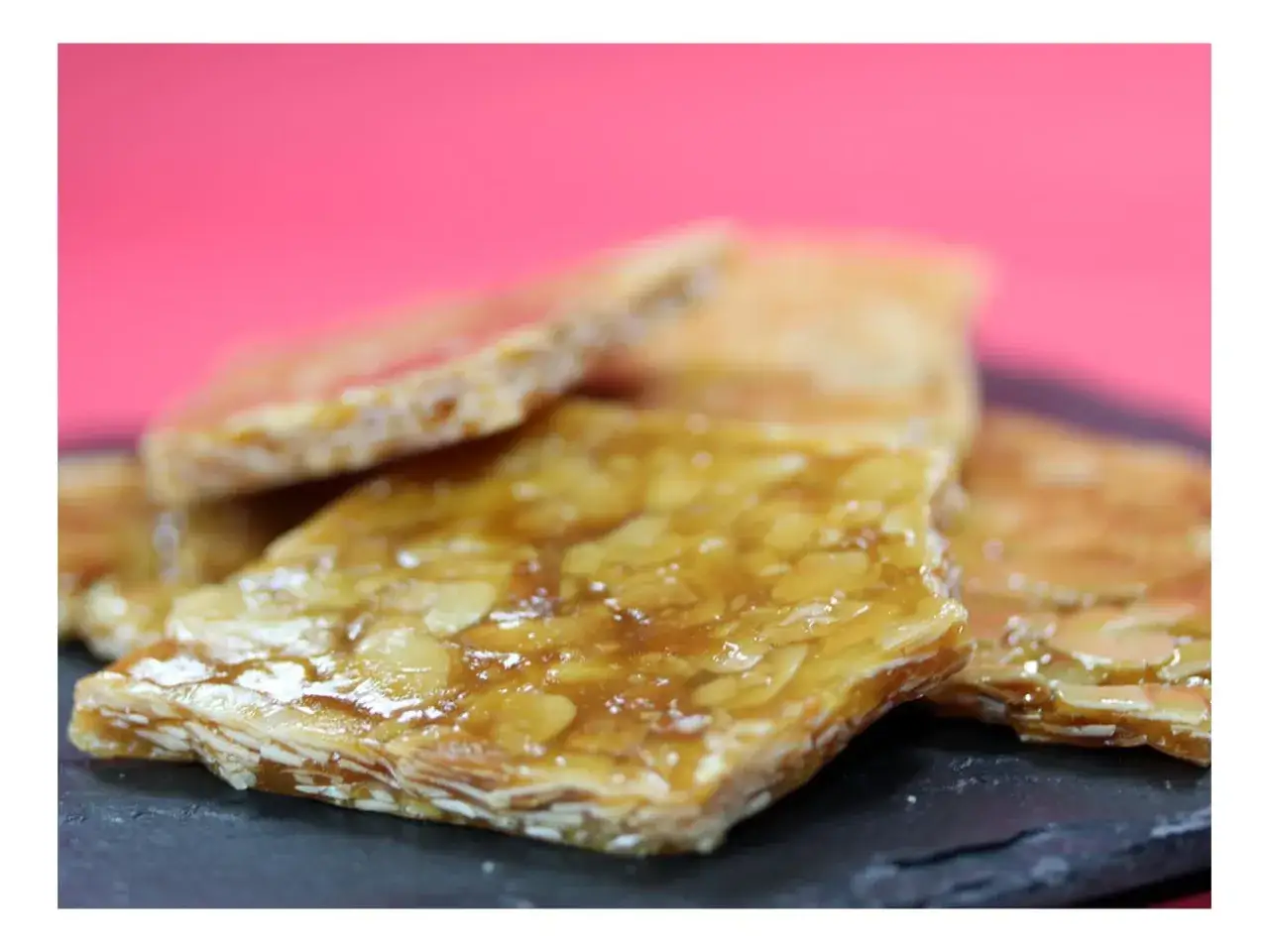 Délicieux croquants aux amandes, parfaits pour une recette de sirop de glucose maison.